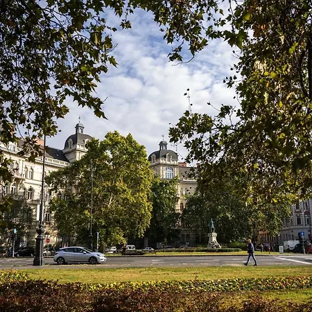 Millenium Relax Апартаменты Будапешт