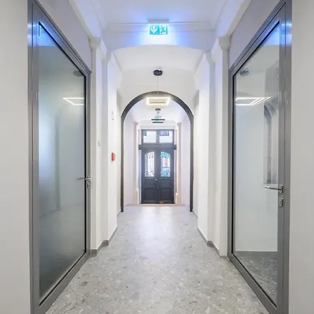 Millenium Relax 아파트 *